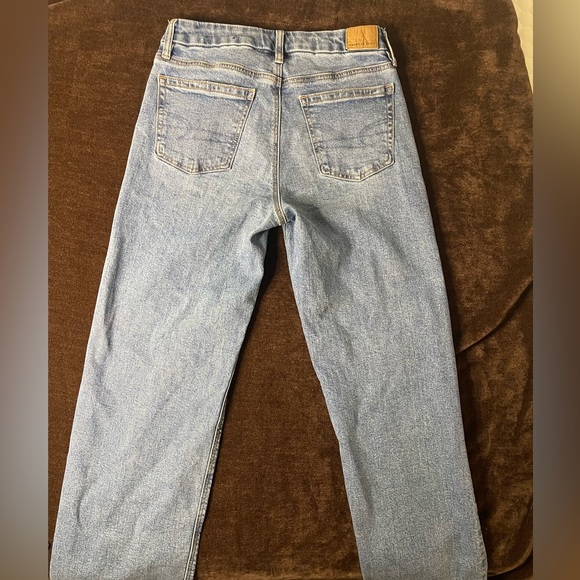 American Eagle Outfitters Curvy Jeans - Picture 9 of 10